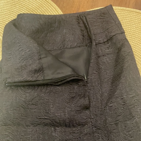 Loft NWT Black w/Sparkle Pencil Skirt Damask Print Size 6 - Picture 7 of 7